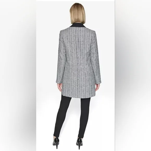 Karl Lagerfeld Paris Plaid Black and Gray Blazer Size 12 NWOT P2P 20